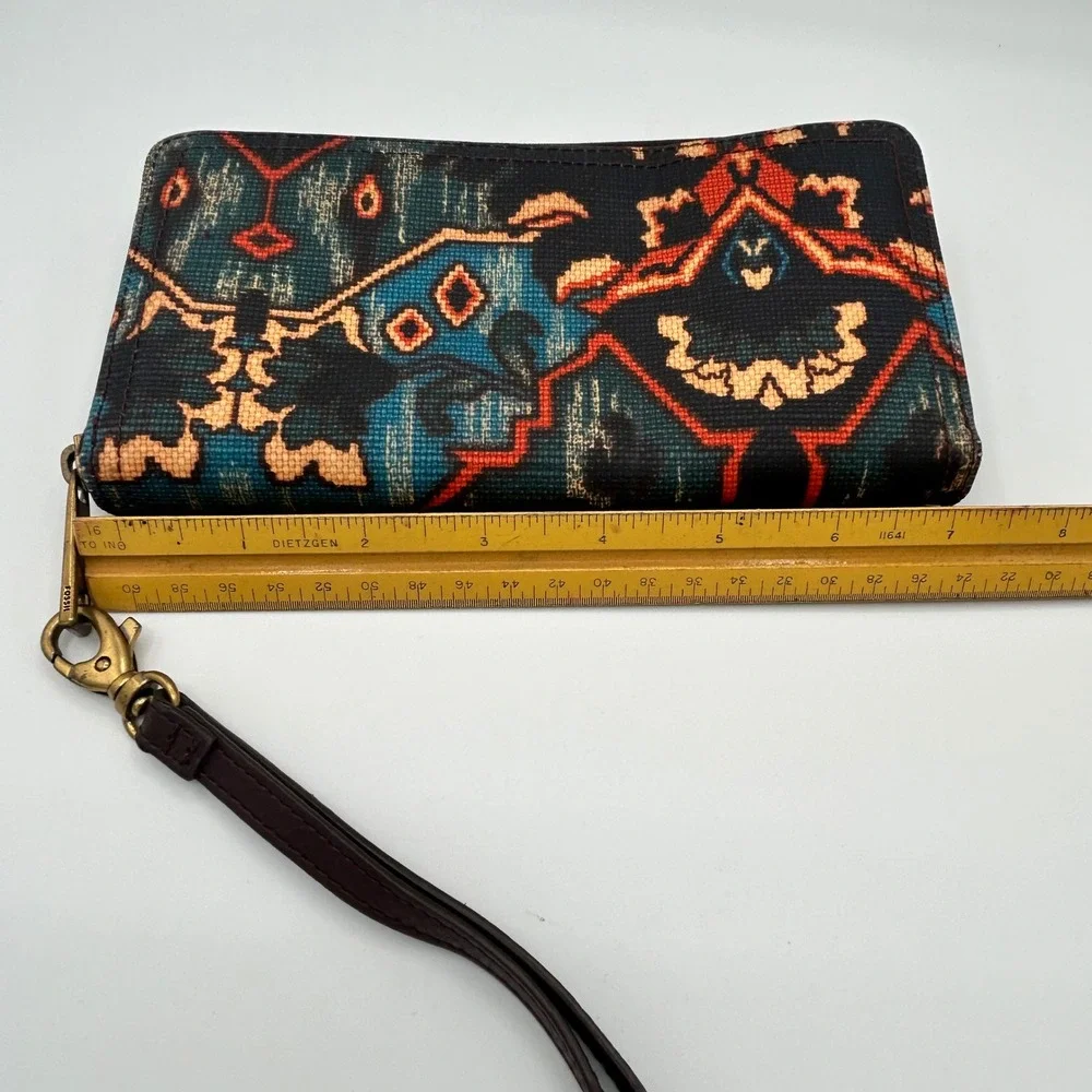 Fossil Logan Zip Around Wristlet Wallet Ikat Geometric Kilim Navy Orange Teal